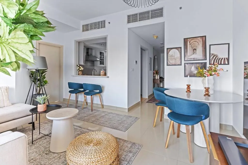 Stylish 1Br With Iconic Burj And Fountain Views Apartment Dubai 0*,  United Arab Emirates