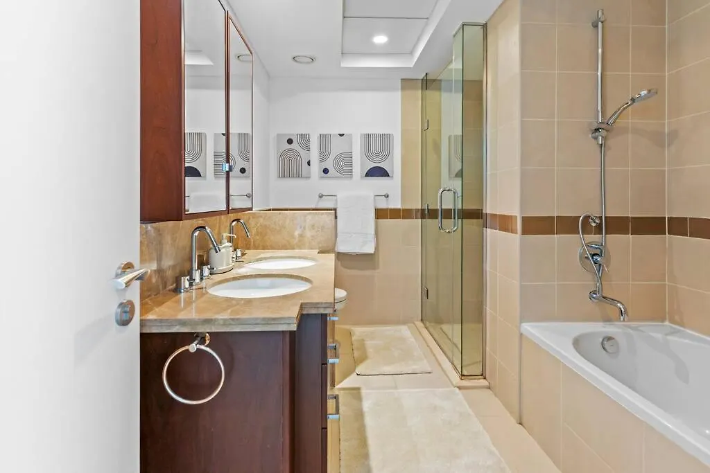Stylish 1Br With Iconic Burj And Fountain Views Apartman Dubaj